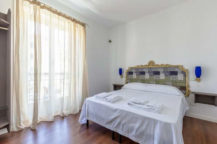 Capo Domus Bed & Breakfast Palermo Exterior photo